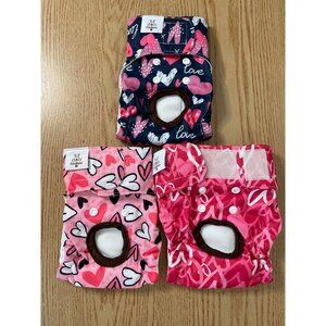 New Bundle of 3 Cute bone Girlie Doggie 🐶 Hearts 💕 Print Diapers size Small